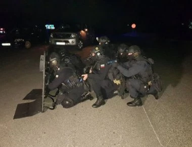 Διασυνοριακή άσκηση λεωφορειοπειρατείας - Τα ΕΚΑΜ έδωσαν «μαθήματα» (φωτό)